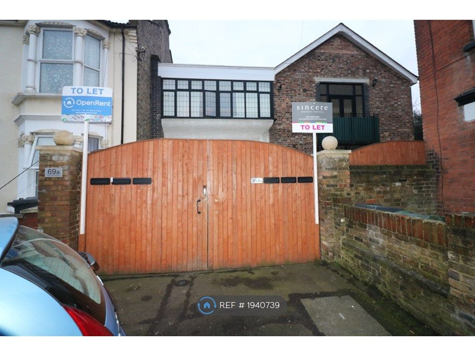 1 bed flat to rent in Knotts Green Road, Leyton E10, £1,560 pcm Zoopla