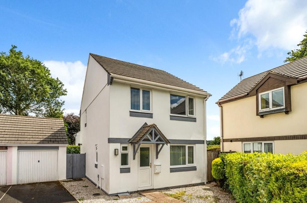 3 bed detached house for sale in Hare Tor Close, Okehampton, Devon EX20