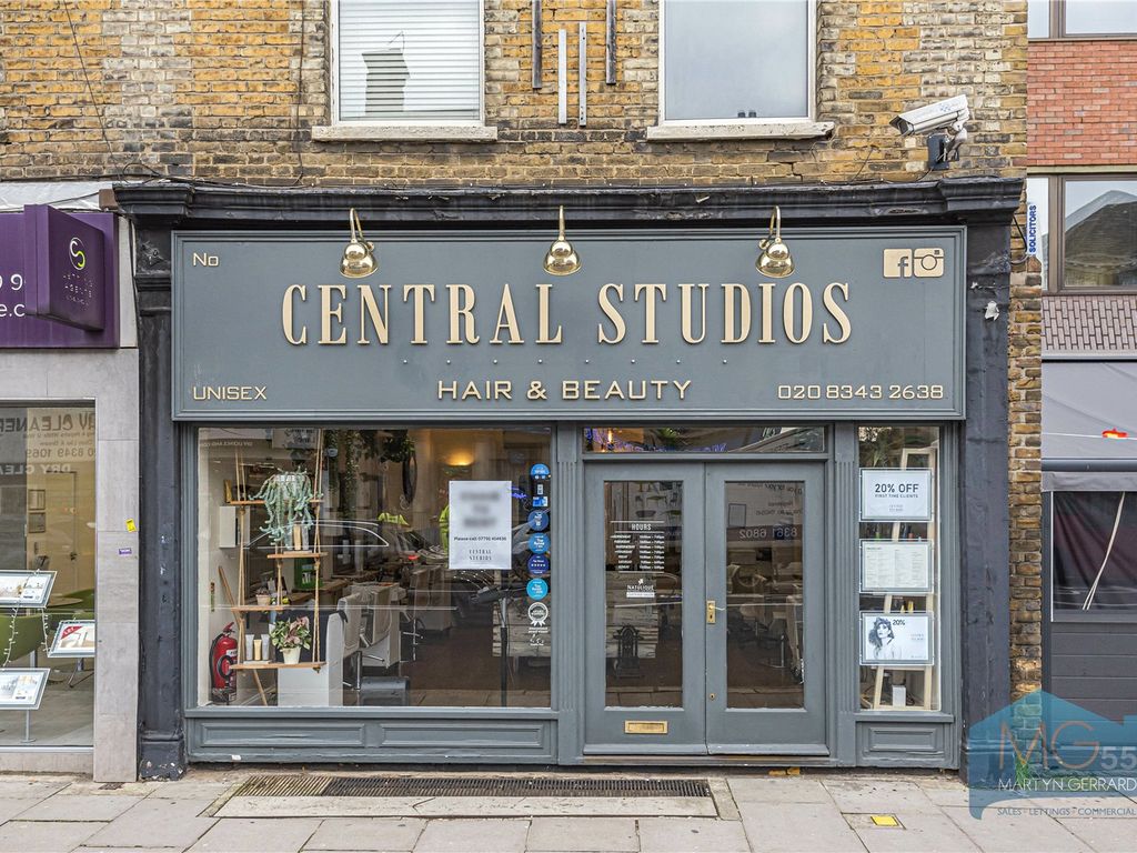 Retail premises to let in Ballards Lane, Finchley Central, London N3