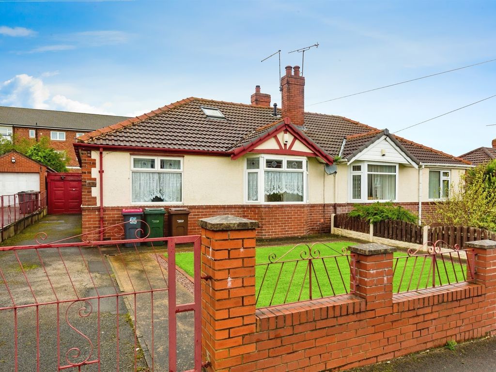 2 bed semidetached bungalow for sale in Hill Top Lane, Kimberworth