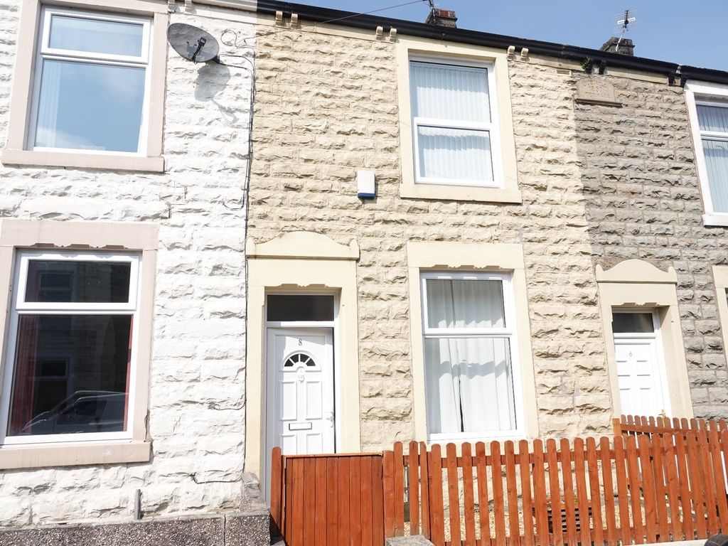 2 bed terraced house to rent in Shuttleworth Street, Rishton, Blackburn