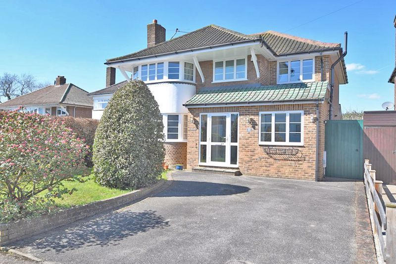 4 bed detached house for sale in Northdown Close, Penenden Heath