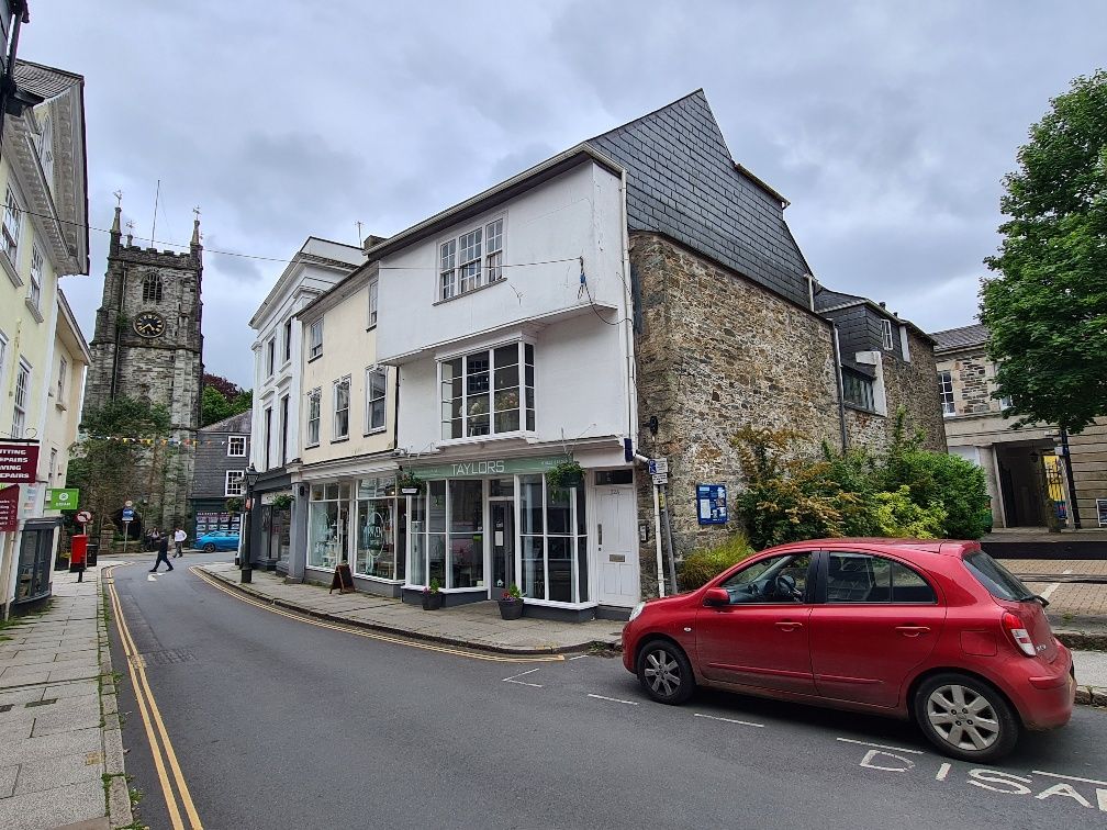 23 Market Street, Tavistock PL19
