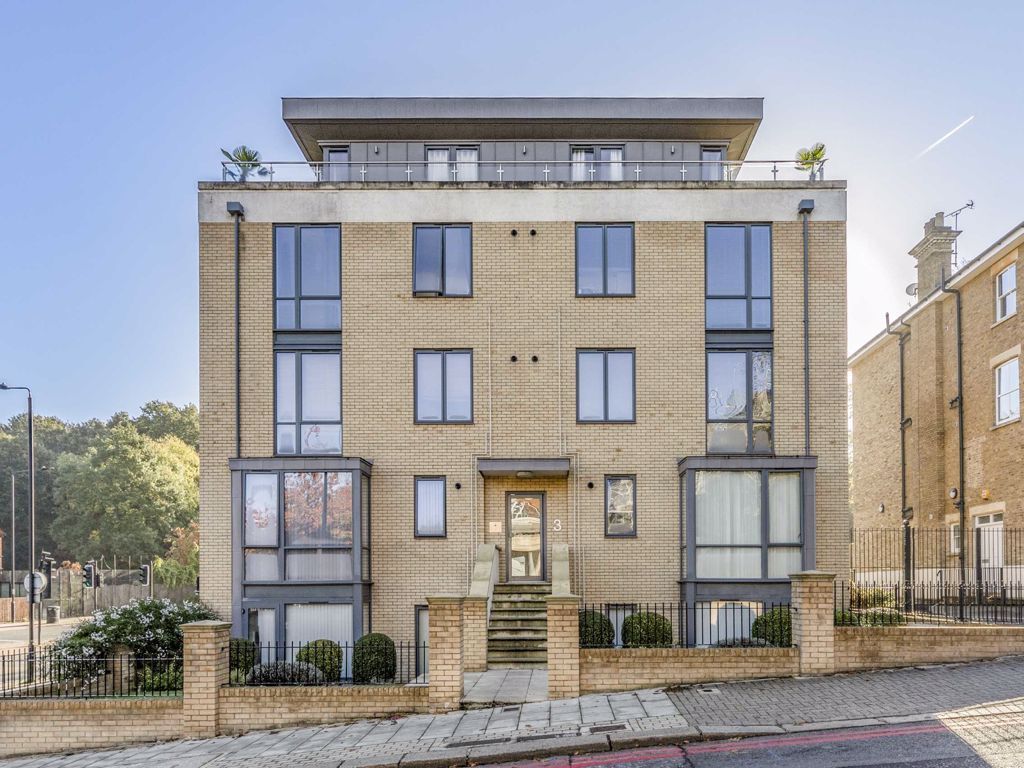 Alton Road London SW15