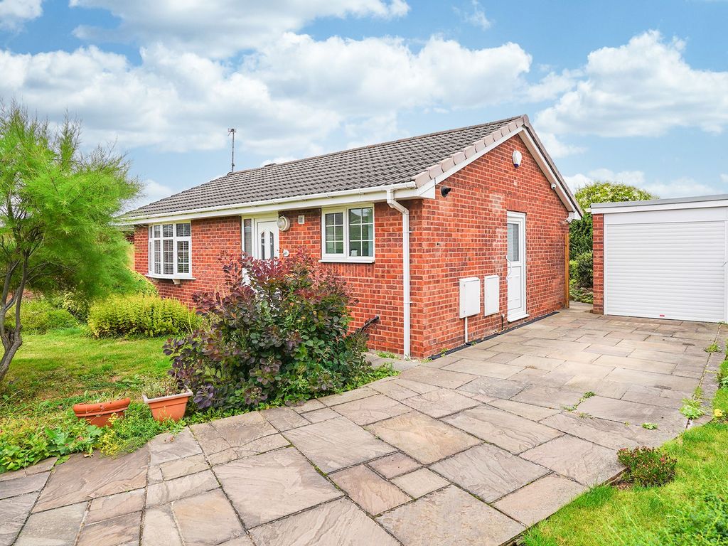 2 bed detached bungalow for sale in Halton Court, Sheffield S12 Zoopla