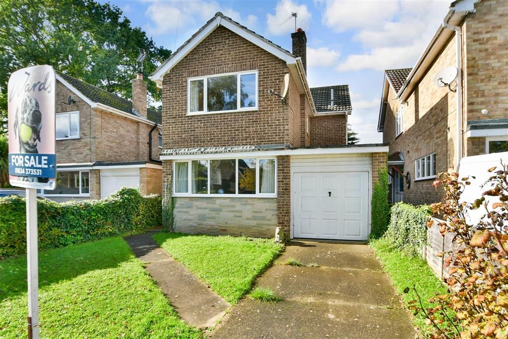 3 bed detached house for sale in Asquith Road, Wigmore, Gillingham