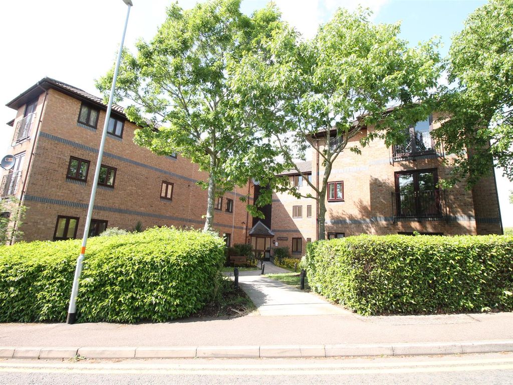 2 bed property for sale in The Albany, Primrose Hill, Daventry NN11