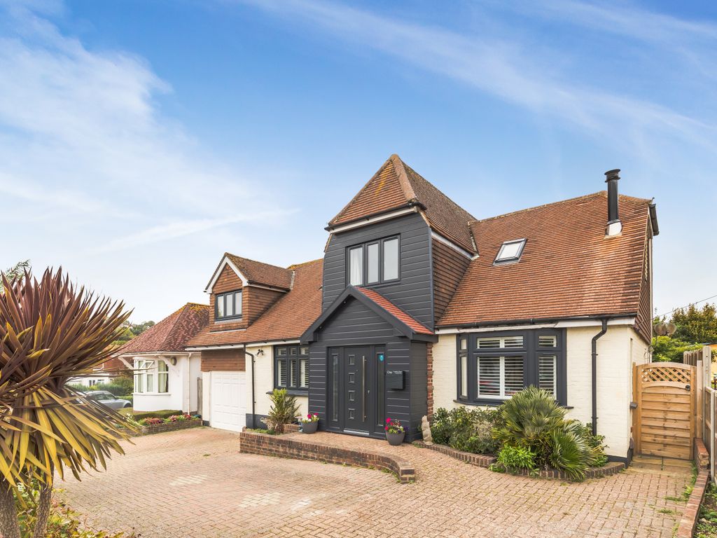 5 bed detached house for sale in Coombe Rise, Findon Valley, Worthing ...