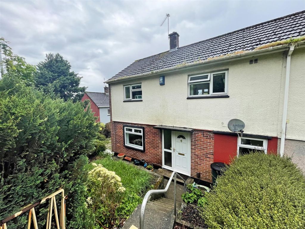 2 bed end terrace house for sale in Boscastle Gardens, Pennycross