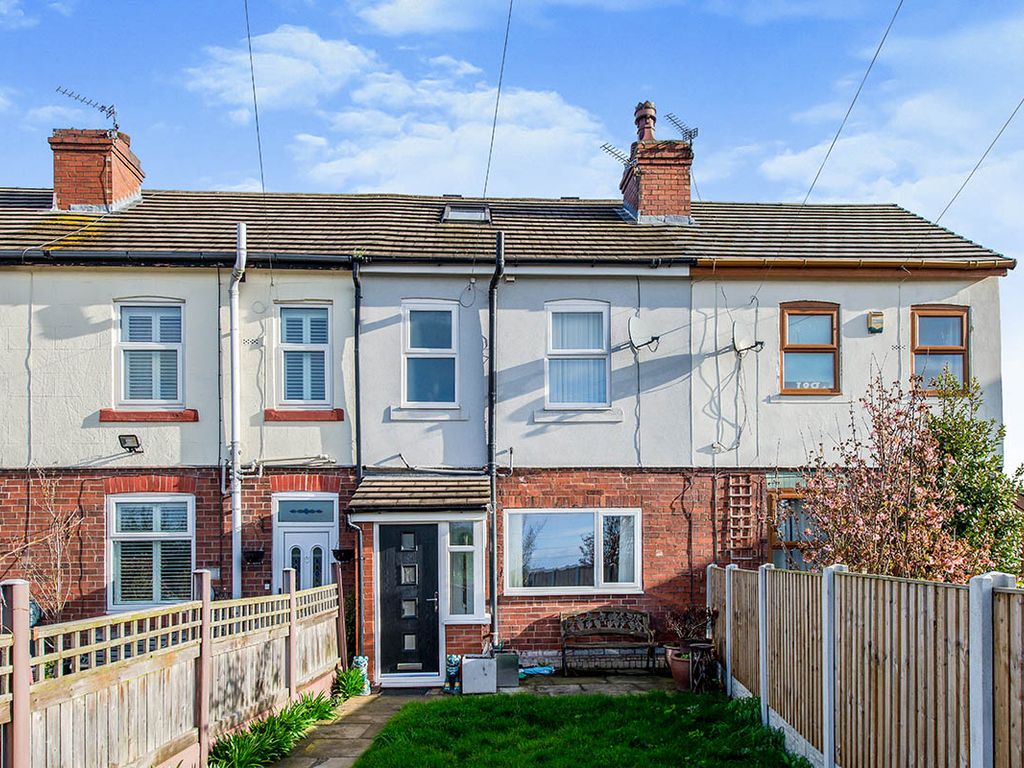 3 bed terraced house for sale in Lower Mickletown, Methley, Leeds, West