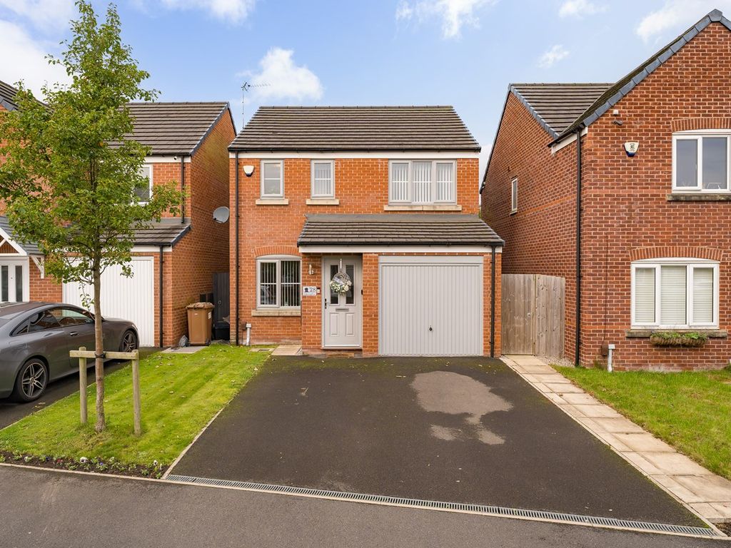 3 bed detached house for sale in Pickering Drive, NewtonLeWillows WA12, £275,000 Zoopla