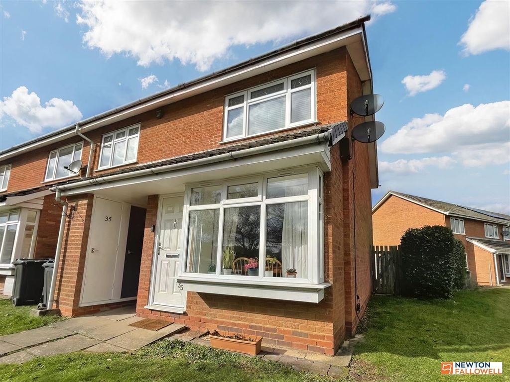 2 bed to rent in Anton Drive, Minworth, Sutton Coldfield B76