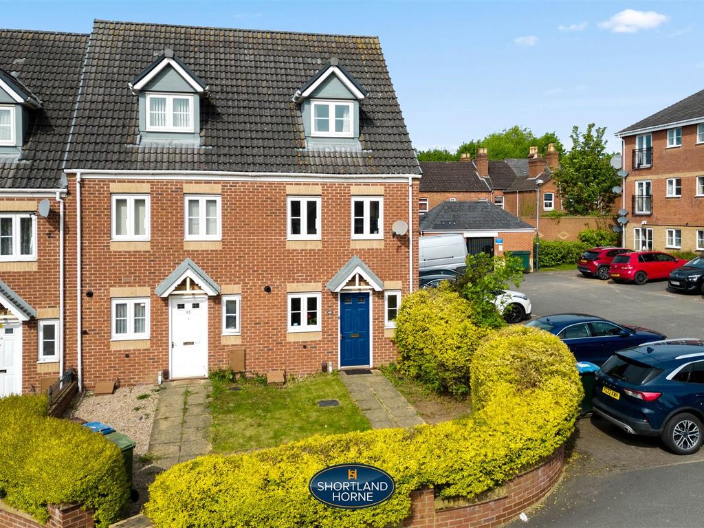 3 bed end terrace house for sale in Square, Stoke, Coventry CV2