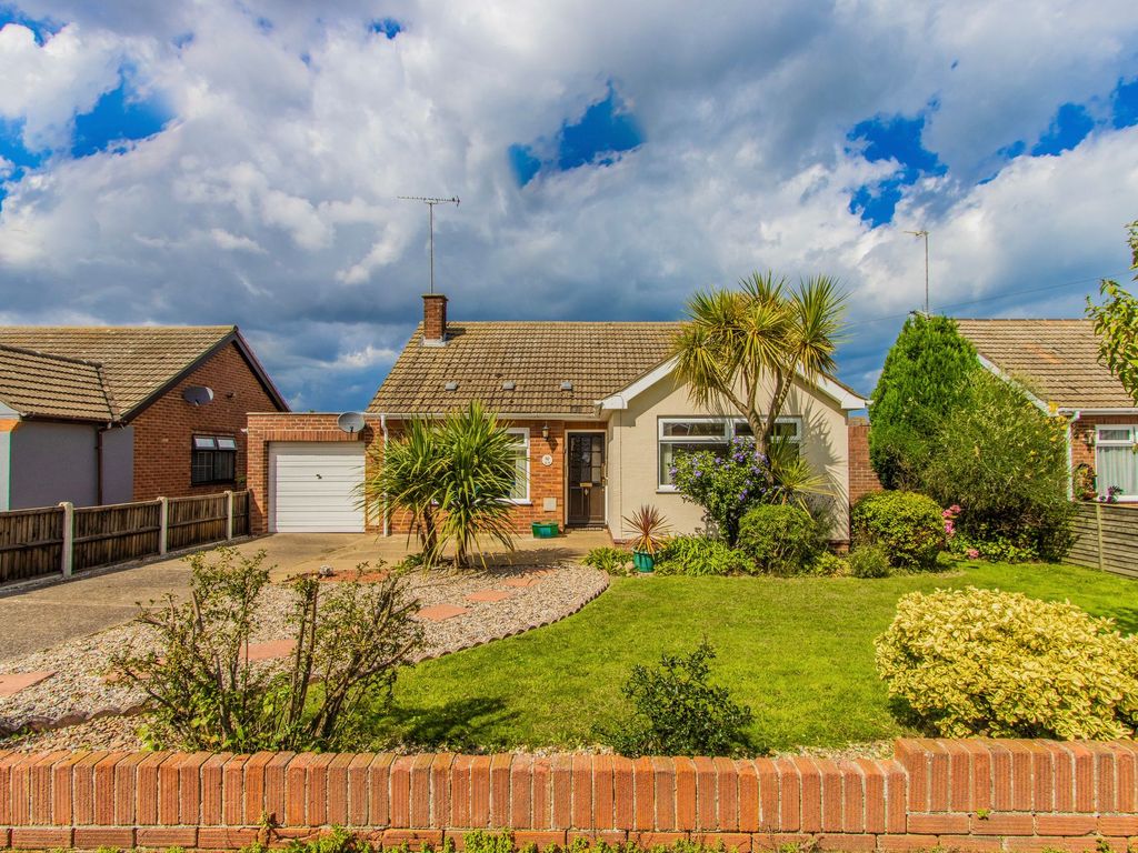 3 bed property for sale in Arnold Avenue, CaisterOnSea NR30, £250,000