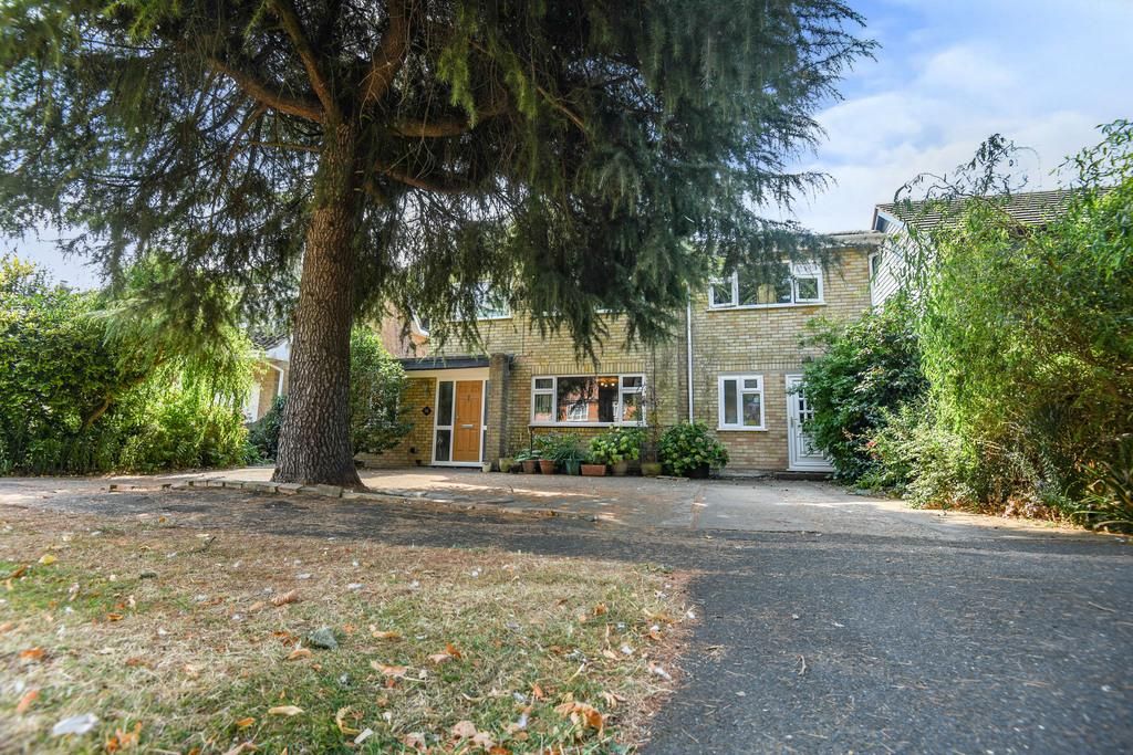 4 bed detached house for sale in Westmead Avenue, Wisbech PE13, £