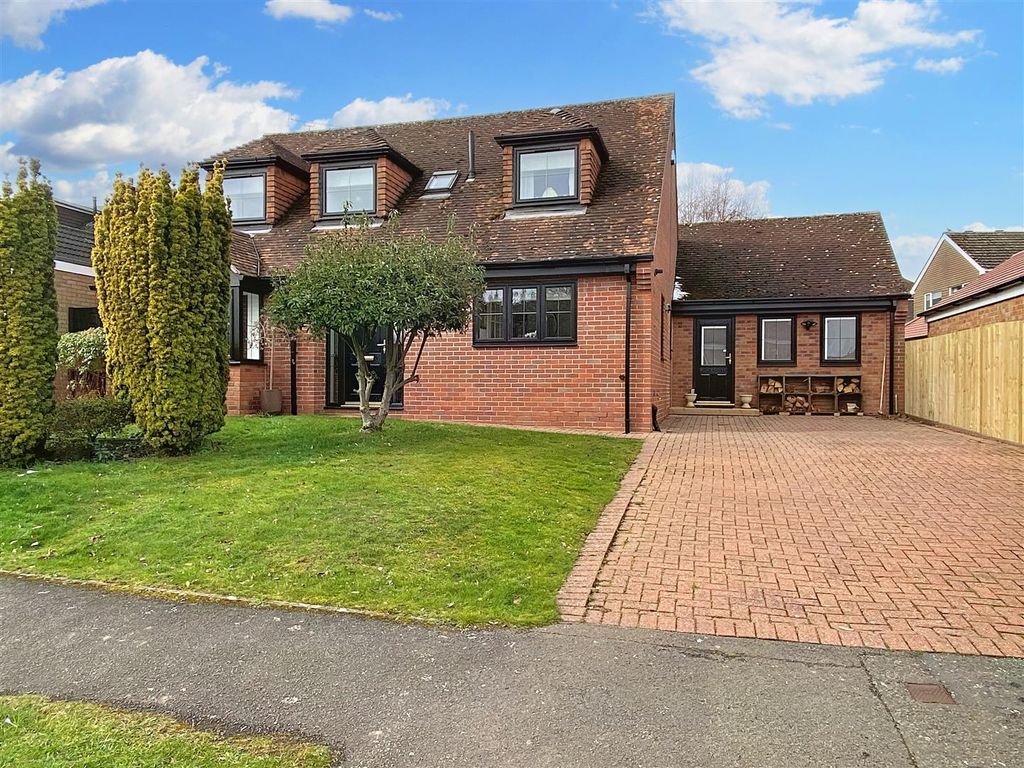 4 bed detached house for sale in Inchbrook Road, Kenilworth CV8 Zoopla