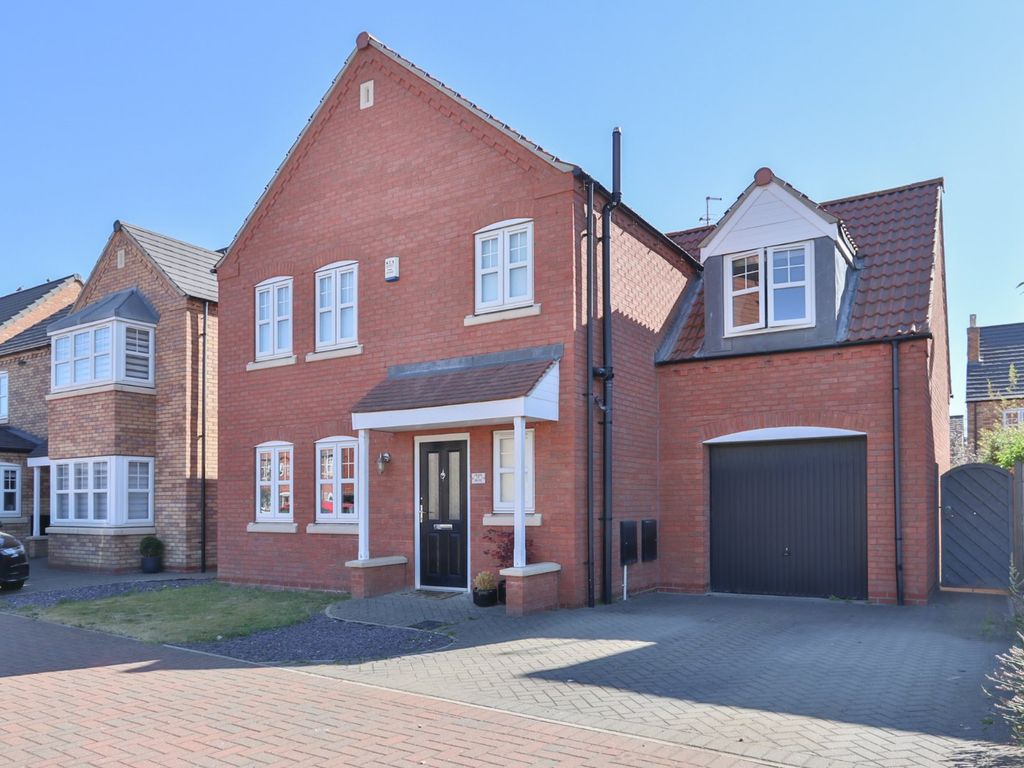 4 bed detached house for sale in Grosvenor Road, Kingswood, Hull HU7