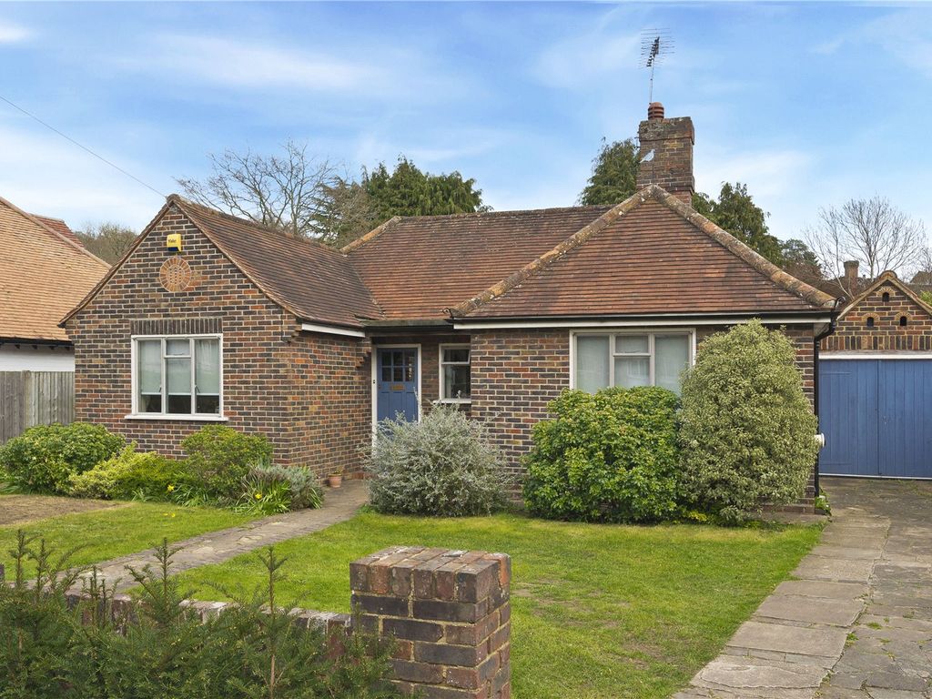 2 bed bungalow for sale in West End Lane, Esher, Surrey KT10 Zoopla