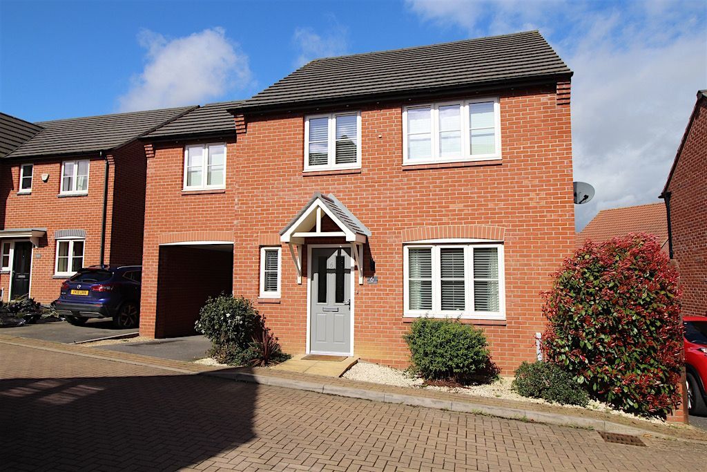 4 bed detached house for sale in Bamburgh Close, Grantham NG31 Zoopla
