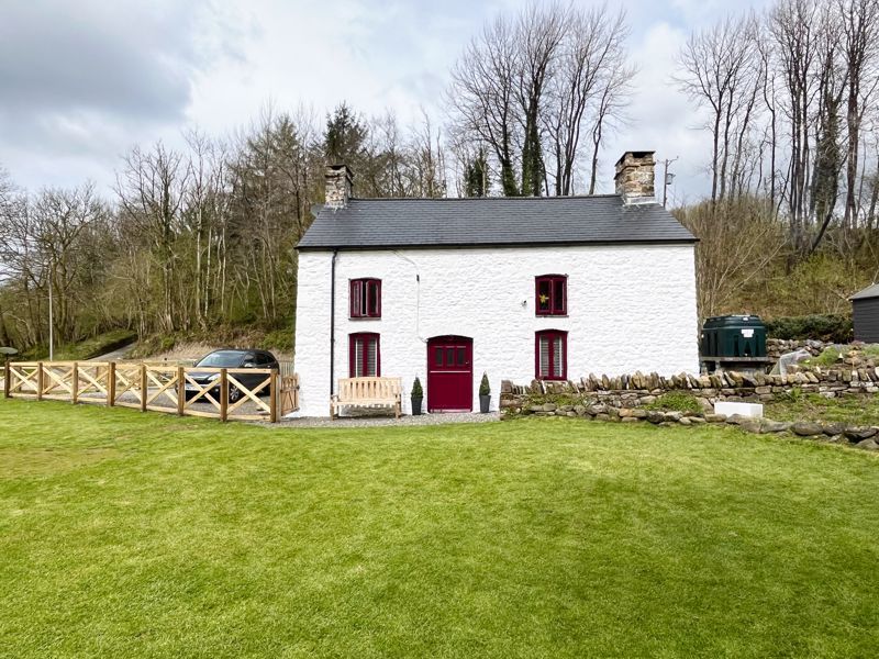 2 bed cottage for sale in Nant Hir Farm, Banwen, Neath SA10, £435,000