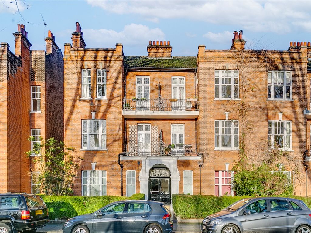 3 bed flat for sale in Mansions, Park Road, Fulham