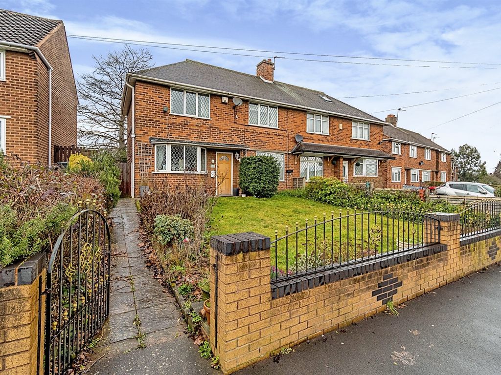 3 bed semidetached house for sale in Churchill Road, Walsall WS2 Zoopla