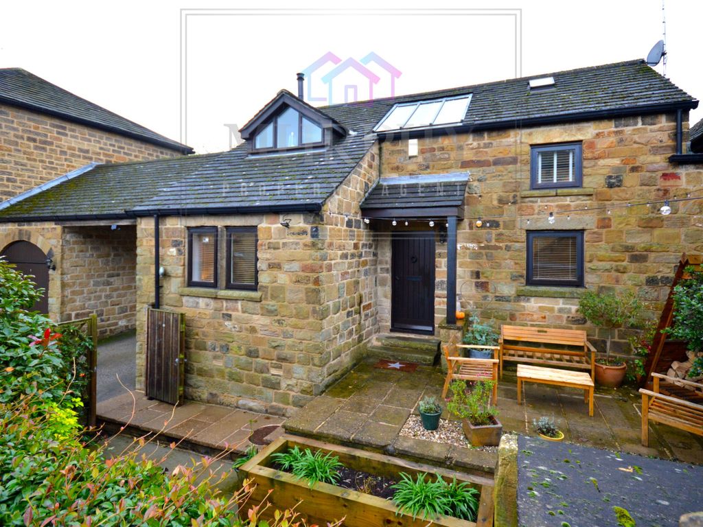 2 bed detached house for sale in Back Lane, Badsworth, Pontefract WF9
