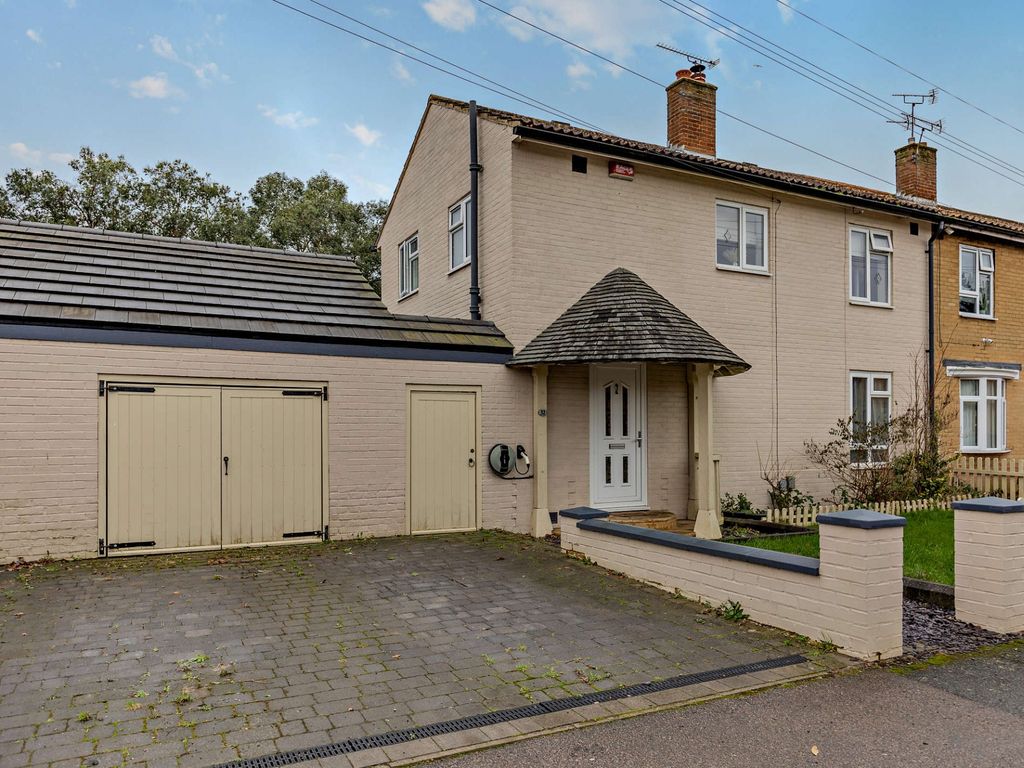 3 bed semidetached house for sale in Twelve Acres, Willesborough