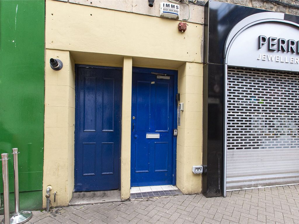 2 bed flat to rent in Rose Street, Edinburgh EH2, £1,300 pcm Zoopla