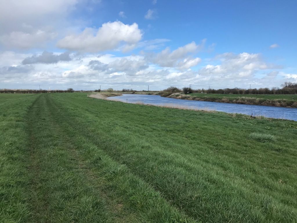 Property for sale in SuttonOnTrent, Newark, Nottinghamshire NG23, £