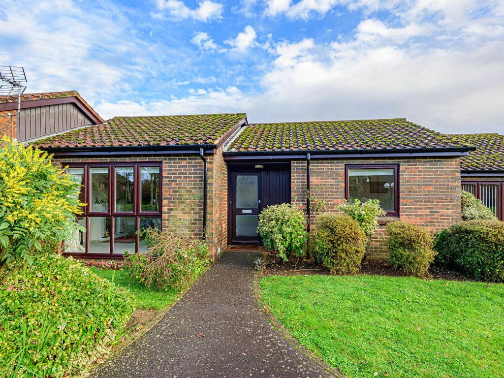 2 bed bungalow for sale in Roding Close, Elmbridge Village, Cranleigh
