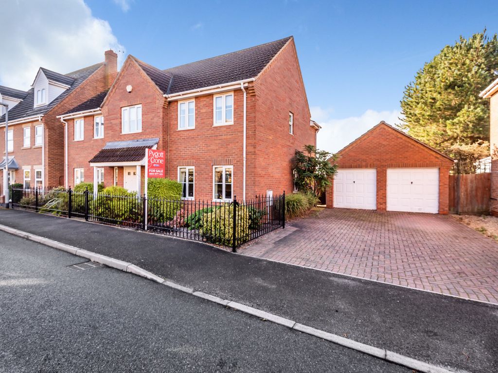 4 bed detached house for sale in Larch Close, Ruskington NG34 Zoopla