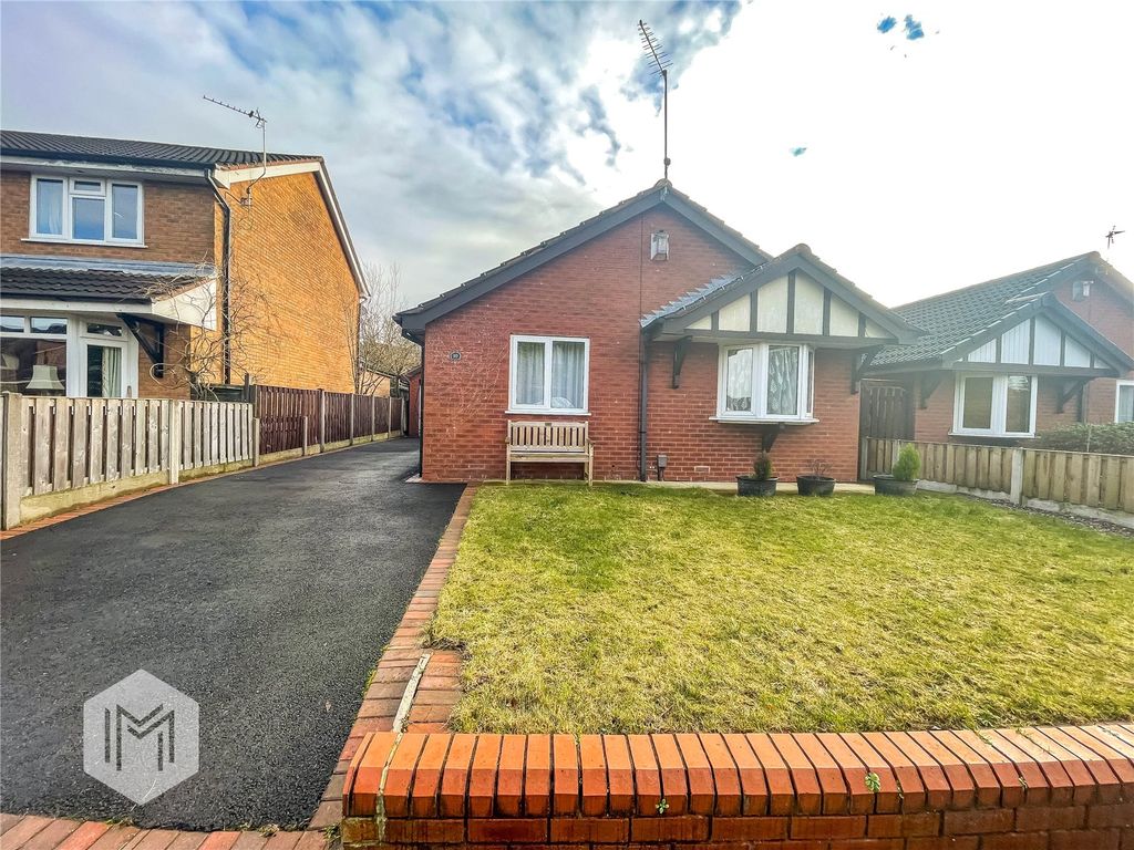 3 bed bungalow for sale in Woolmer Close, Birchwood, Warrington