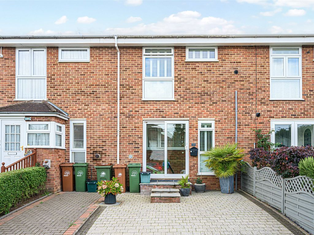 3 bed terraced house for sale in Waleton Acres, Carew Road, Wallington