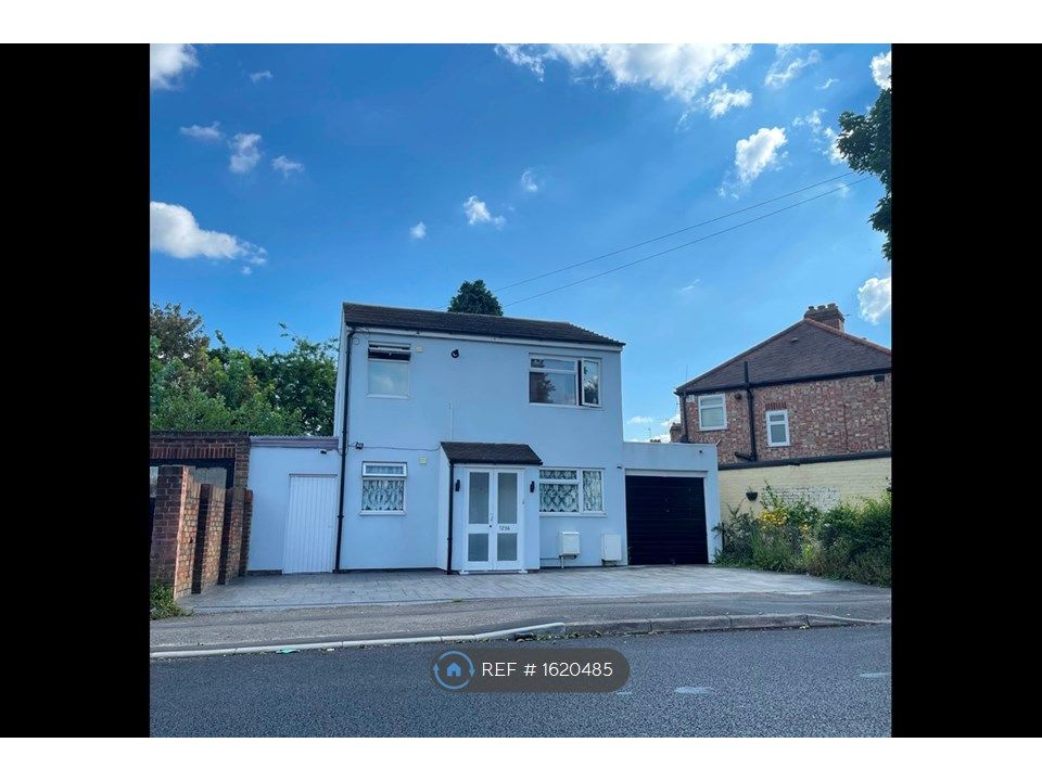 4 bed detached house to rent in Bourne Avenue, Hayes UB3 Zoopla