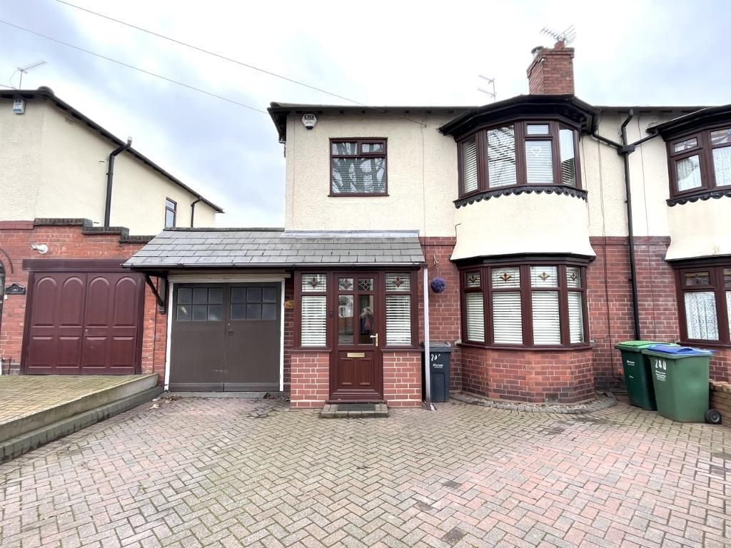 3 bed semidetached house for sale in Hydes Road, West Bromwich, West