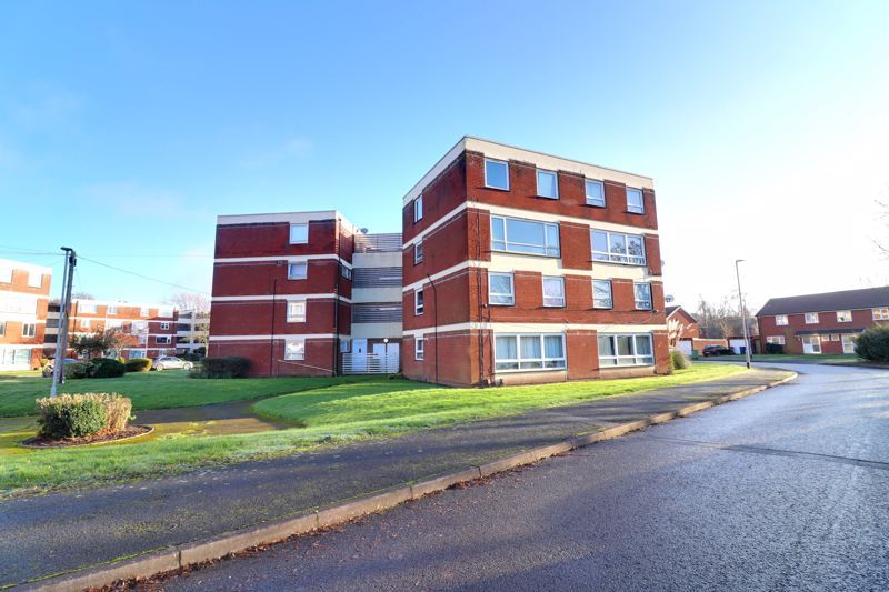 3 bed for sale in Elworthy Close, Beaconside, Stafford ST16