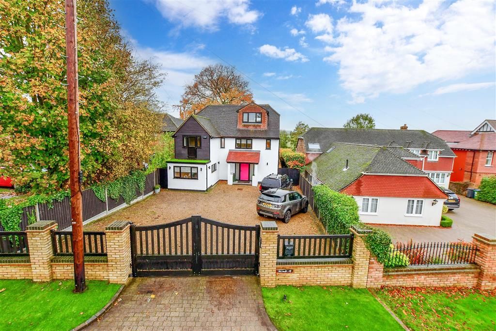 5 bed detached house for sale in White Post Hill, Farningham, Kent DA4