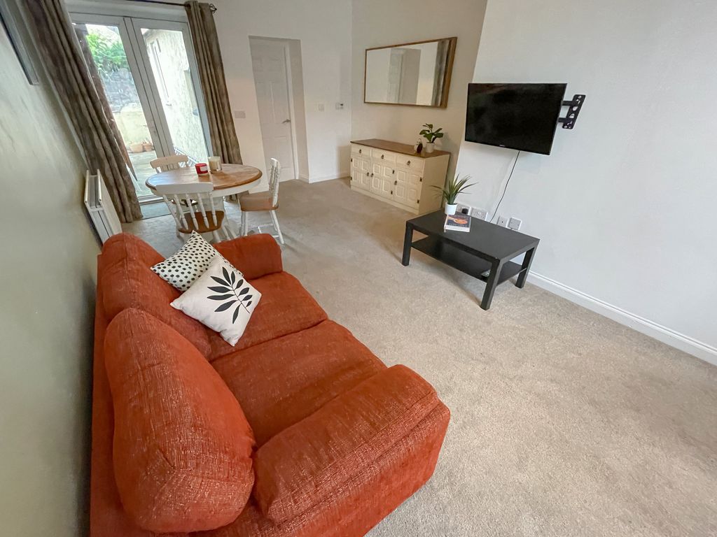 2 bed terraced house to rent in Smithdown Lane, Edge Hill, Liverpool L7