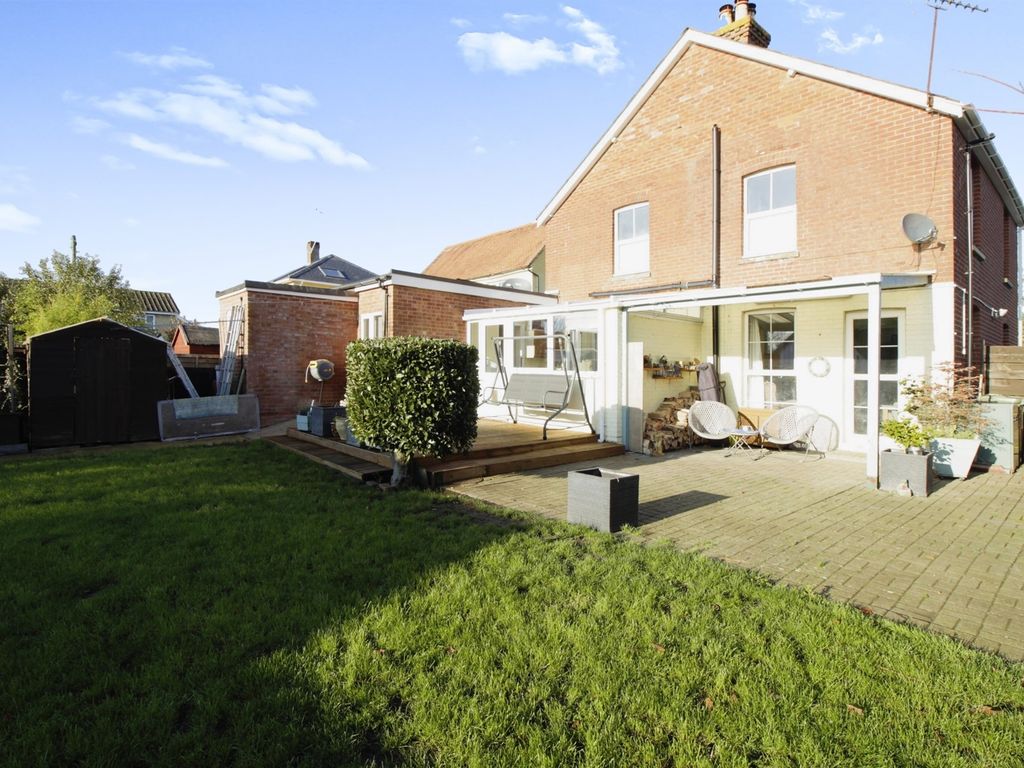 5 bed detached house for sale in Pound Road, Over Wallop, Stockbridge