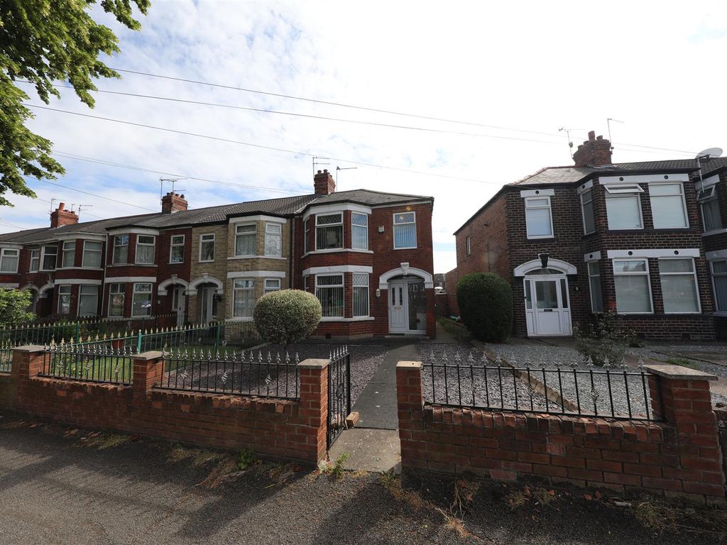 3 bed end terrace house for sale in Fairfax Avenue, Hull HU5, £165,000