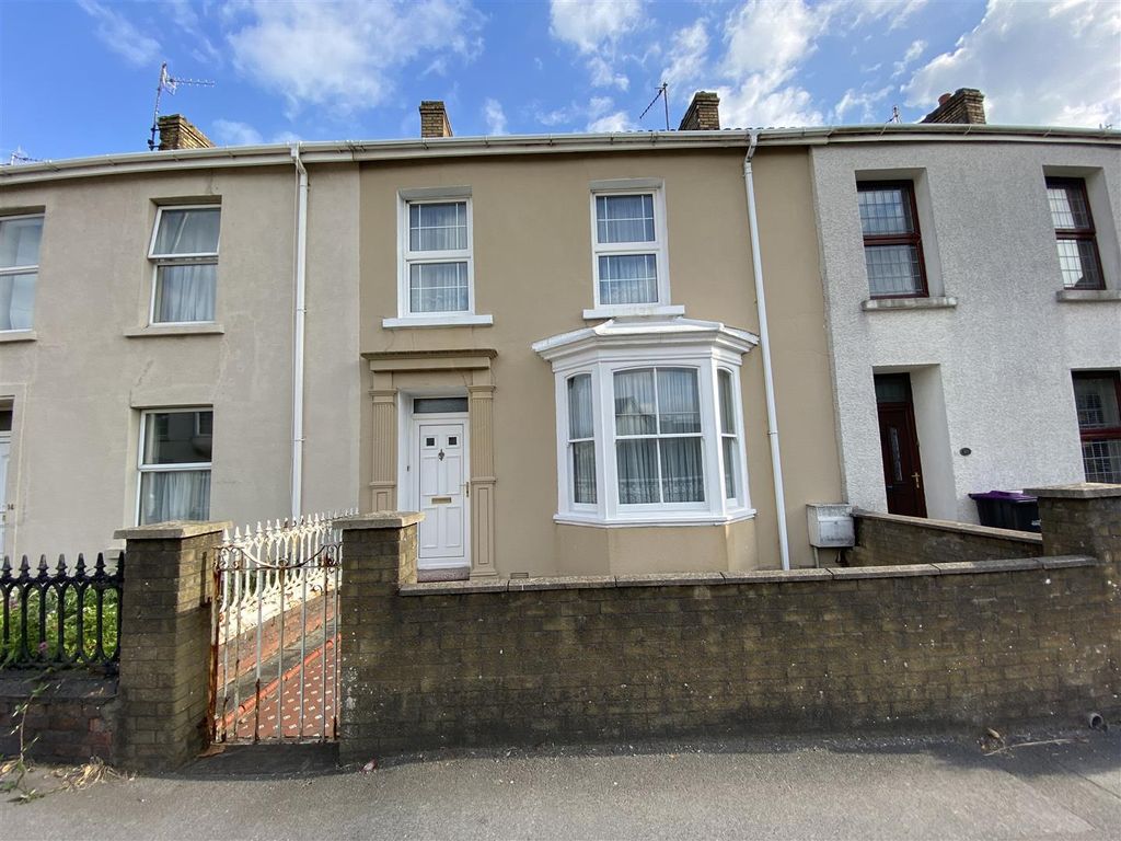 3 bed terraced house for sale in New Road, Llanelli SA15 Zoopla
