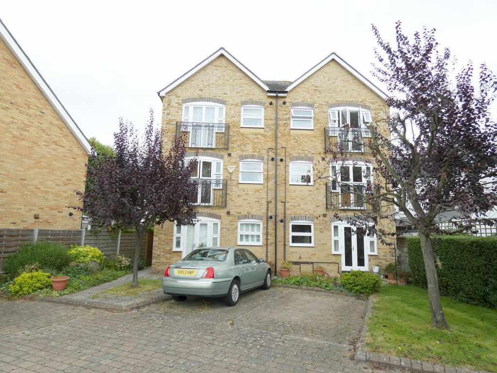 1 bed flat for sale in Belgrade Road, Hampton TW12 Zoopla