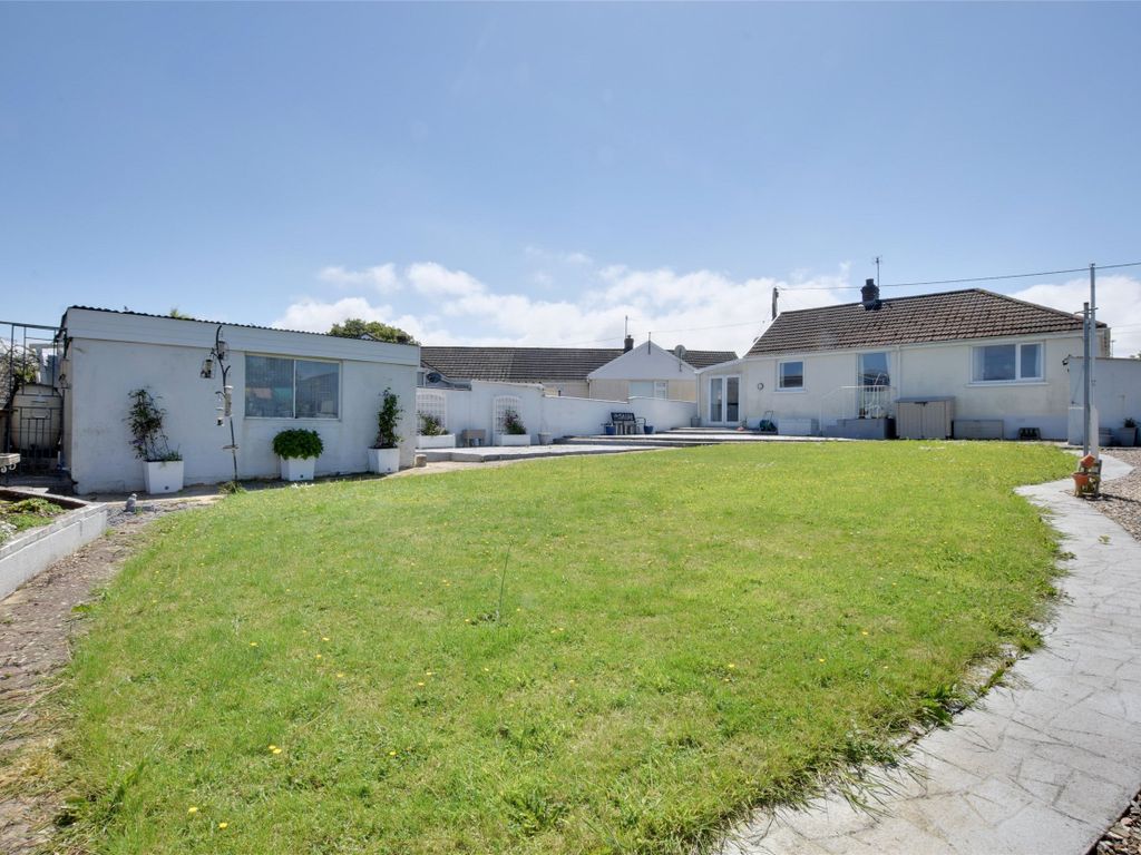 3 bed bungalow for sale in Oakland Park South, Sticklepath, Barnstaple