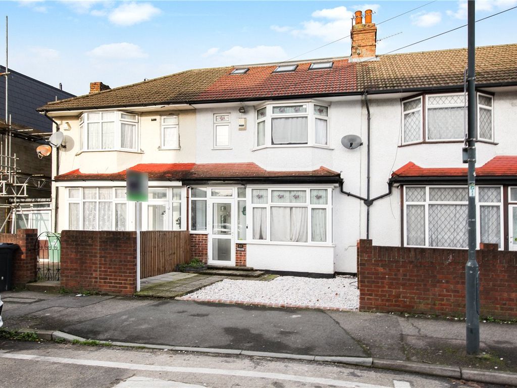 5 bed terraced house for sale in Bond Road, Mitcham CR4, £600,000 Zoopla
