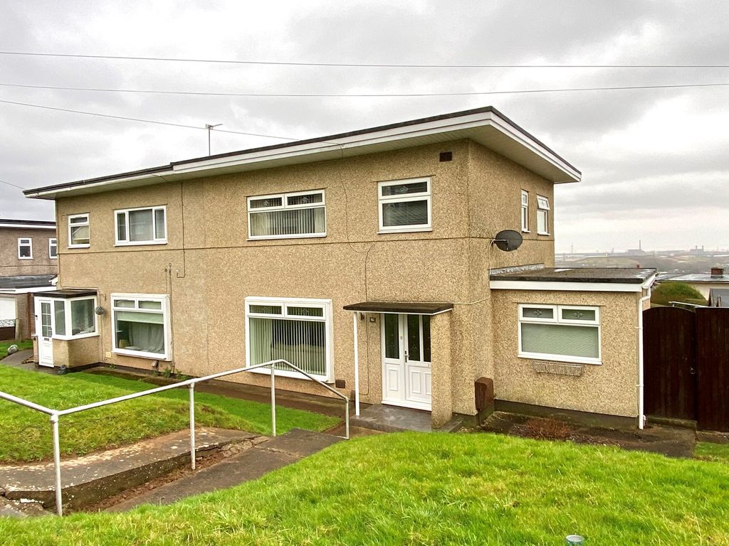 3 bed semidetached house for sale in Shakespeare Crescent, Newport