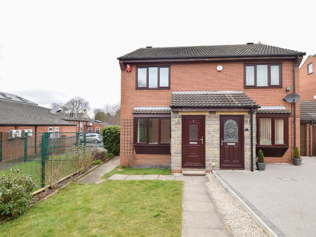 2 bed semidetached house to rent in The Hawthorns, Ossett WF5 Zoopla