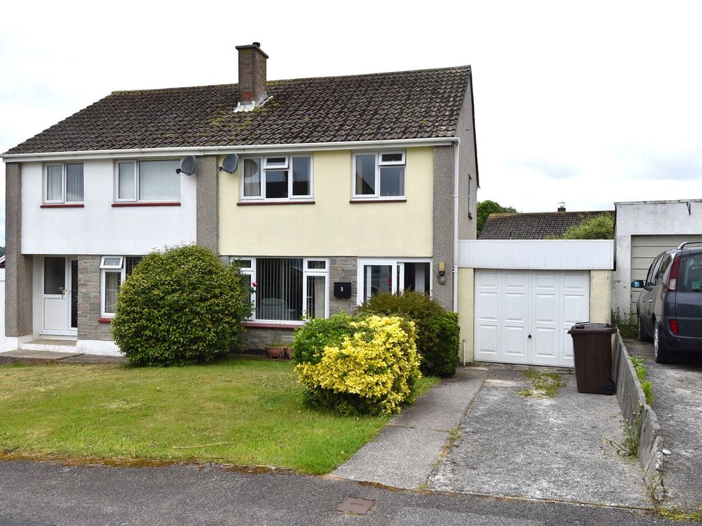 3 bed semidetached house for sale in Ash Close, Biscovey PL24, £