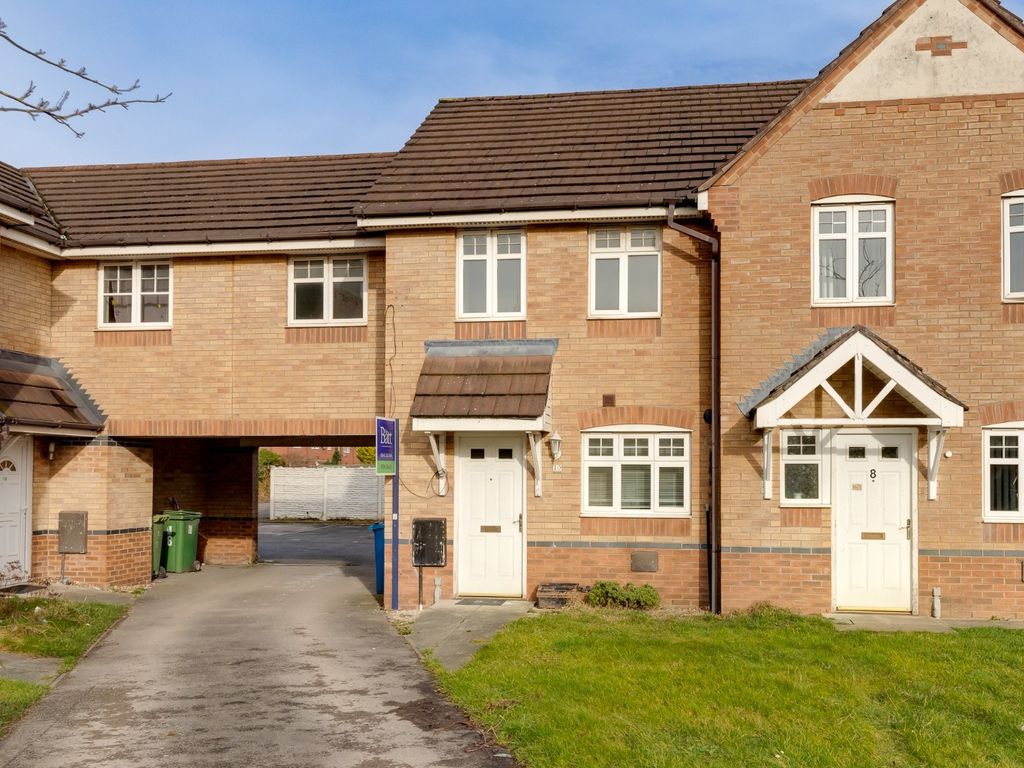 3 bed mews house for sale in Wyredale Close, Platt Bridge, Wigan