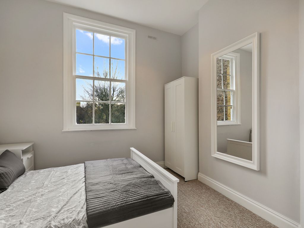 1 bed flat to rent in Old Kent Road, London SE1 Zoopla